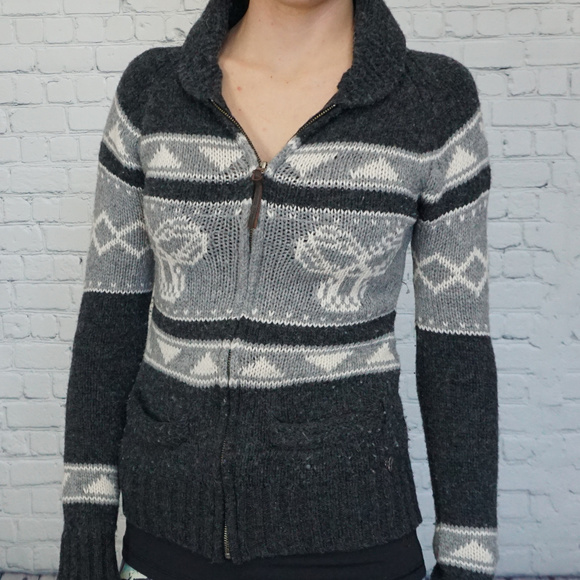 Tna knit sweater Clearance